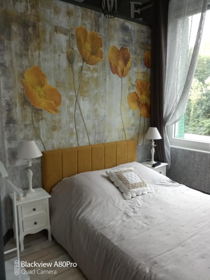 Malou, Cuisine, Salle D'eau, Terrasse Amenagee *