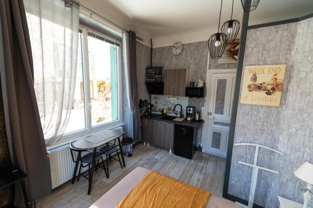 Malou, Cuisine, Salle D'eau, Terrasse Amenagee Apartment